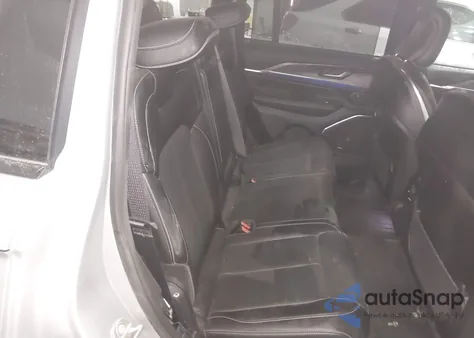 2022 Jeep Grand Cherokee Overland 4X4 z USA, uszkodzony, nr VIN 1C4RJHDG2N8633960